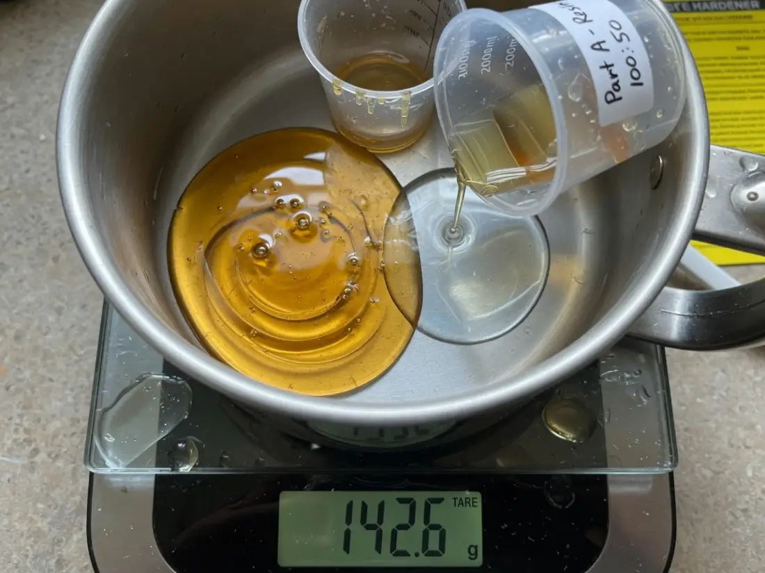 双组分称量入釜